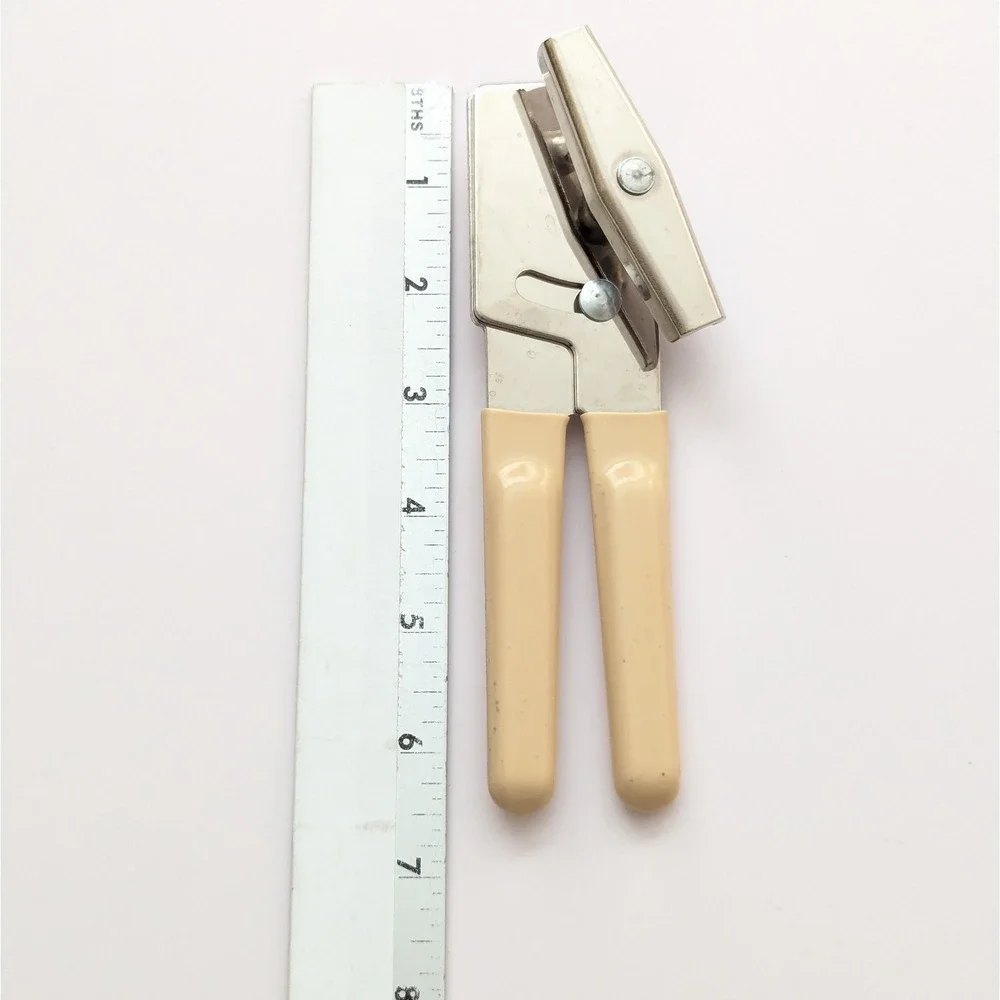 Vintage Swing Away Can Opener Cream Handle Grips Manual 6.5